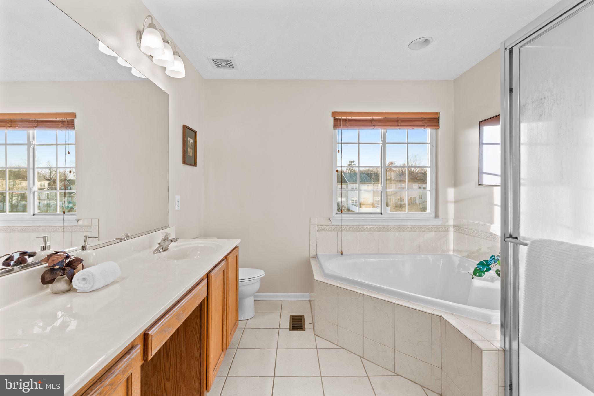 2976 Raking Leaf Drive Abingdon, MD 21009 - Photo 22 of 45 Primary Bathroom