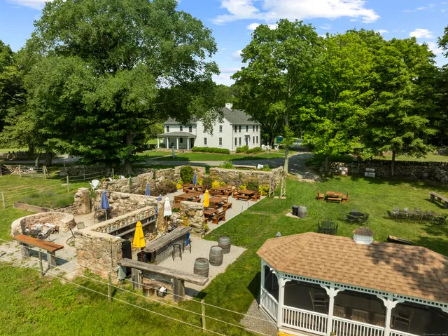 $5,000,000 | 1189 Pequot Trail, Stonington, CT 06378