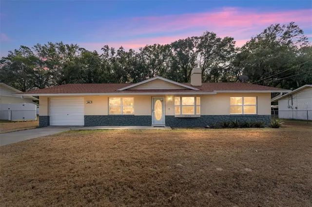 $190,000 | 2590 Northeast 42nd Place, Ocala, FL 34479