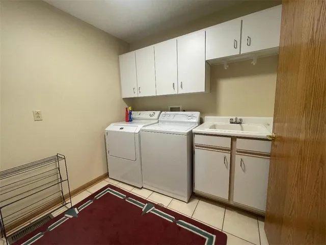 $359,900 | 1445 Winterberry Court, Unit 2B, Hermitage, PA 16148