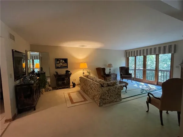 $339,900 | 1445 Winterberry Court, Unit 2B, Hermitage, PA 16148