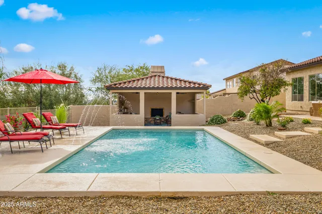 $2,299,000 | 27589 North 61st Place, Scottsdale, AZ 85266