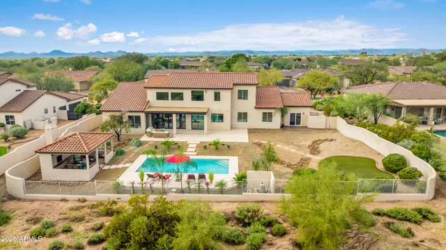 $2,299,000 | 27589 North 61st Place, Scottsdale, AZ 85266