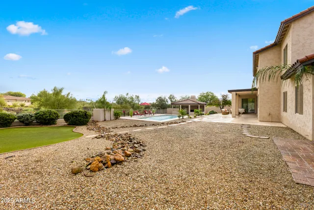 $2,299,000 | 27589 North 61st Place, Scottsdale, AZ 85266