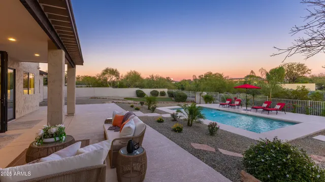 $2,291,000 | 27589 North 61st Place, Scottsdale, AZ 85266