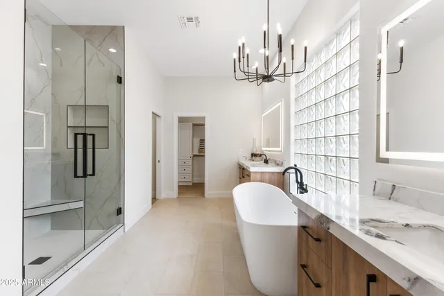 $2,291,000 | 27589 North 61st Place, Scottsdale, AZ 85266