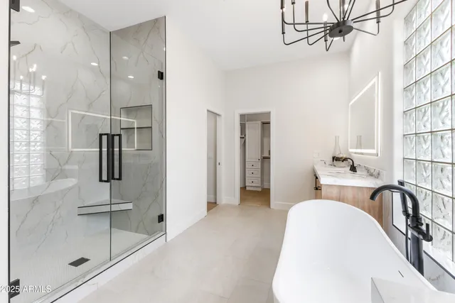 $2,299,000 | 27589 North 61st Place, Scottsdale, AZ 85266