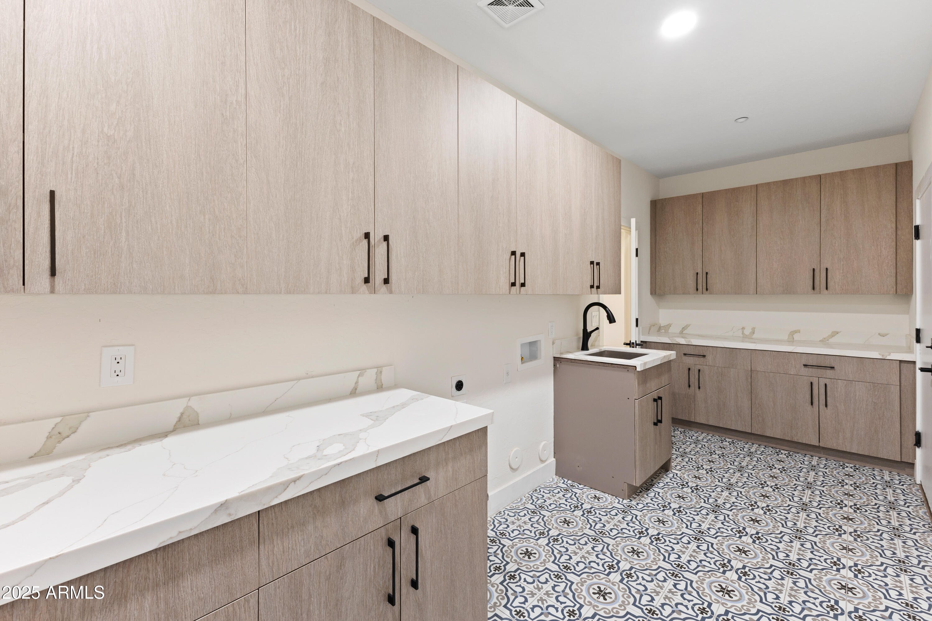 27589 North 61st Place Scottsdale, AZ 85266 - Photo 55 of 89 a kitchen with a sink cabinets and window