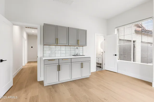 $2,299,000 | 27589 North 61st Place, Scottsdale, AZ 85266