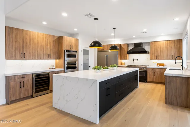 $2,299,000 | 27589 North 61st Place, Scottsdale, AZ 85266