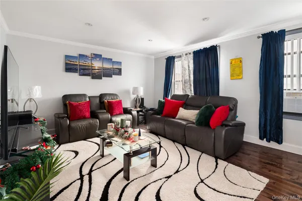 $290,000 | 312 Richbell Road, Unit C4, Mamaroneck, NY 10543