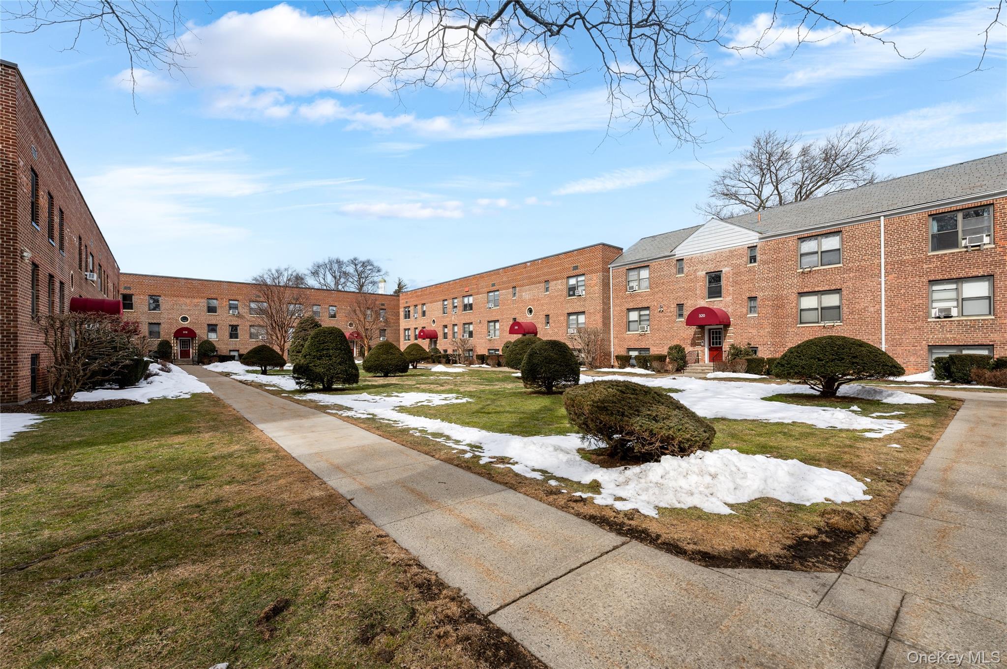 312 Richbell Road, Unit C4 Mamaroneck, NY 10543 - Photo 19 of 37