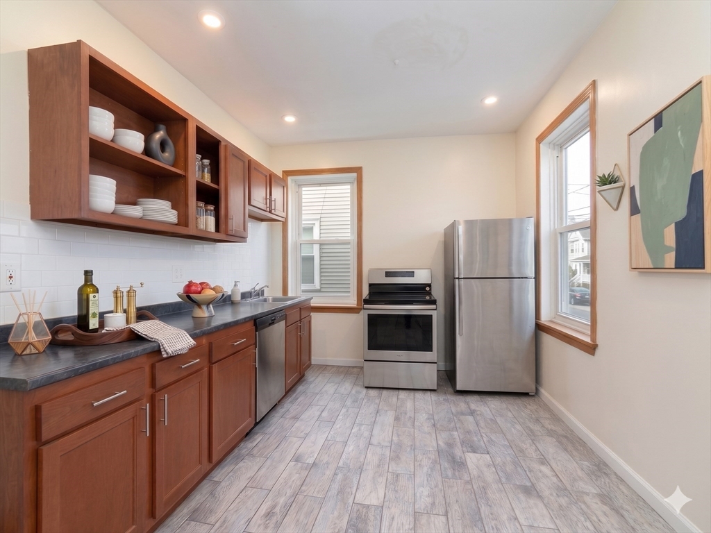 25 Chester Street, Unit 4 Boston, MA 02134 - Photo 4 of 9