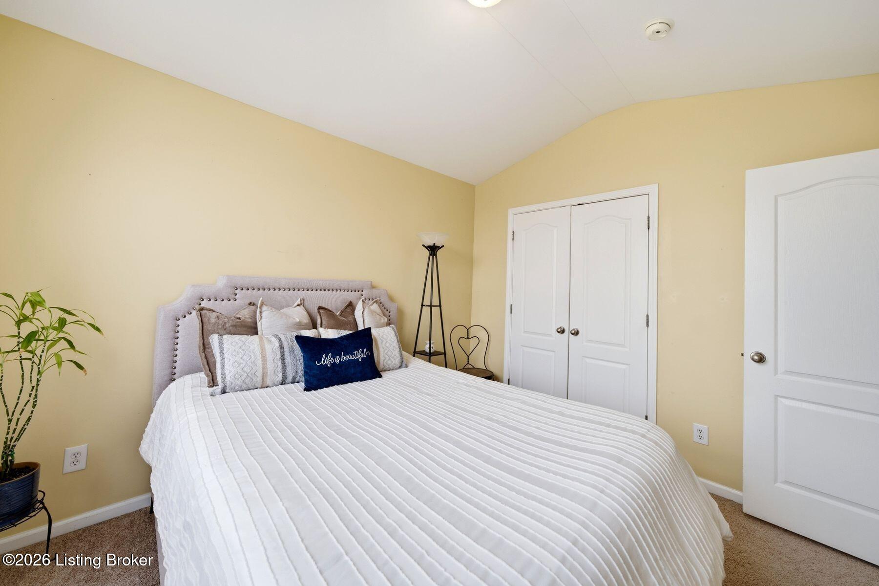 1885 Millbank Road Lexington, KY 40511 - Photo 46 of 63 photo_online_045