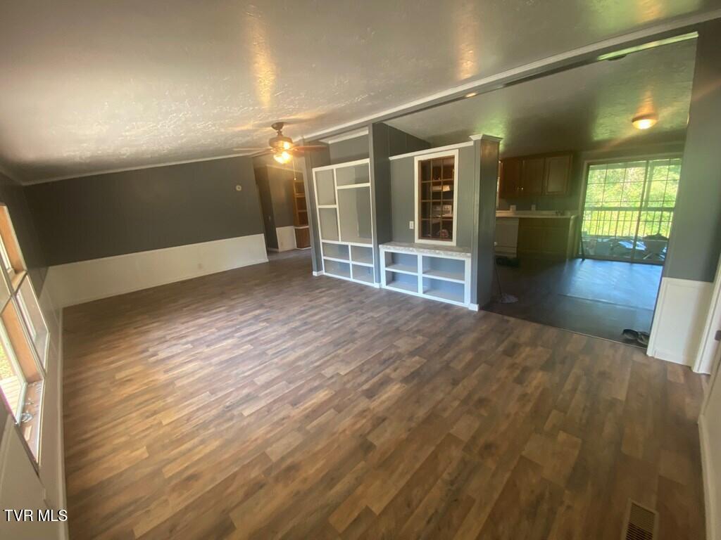 473 Rockingham Road, Unit 5 Johnson City, TN 37615 - Photo 11 of 29 92803_11