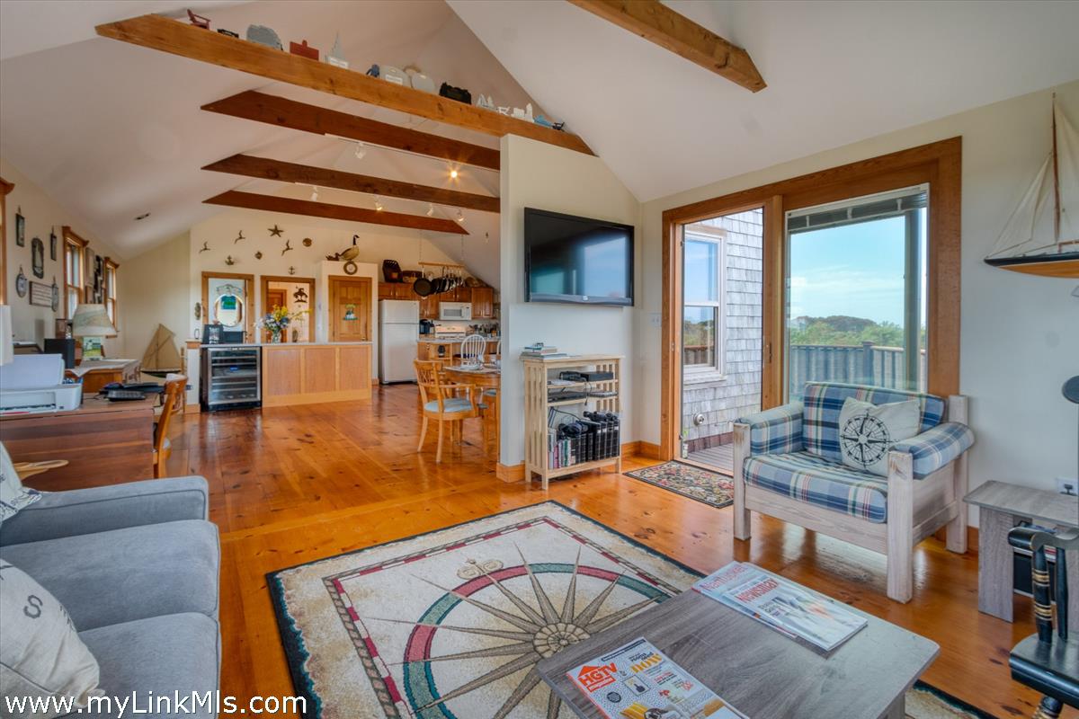 197 A Madaket Road Nantucket, MA 02554 - Photo 7 of 15 Gallery Image 7