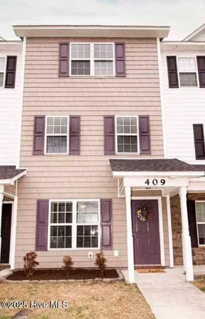$1,350 | 409 Caldwell Loop, Jacksonville, NC 28546