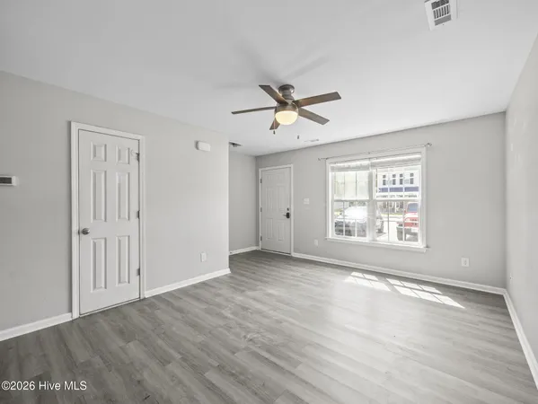 $1,350 | 409 Caldwell Loop, Jacksonville, NC 28546