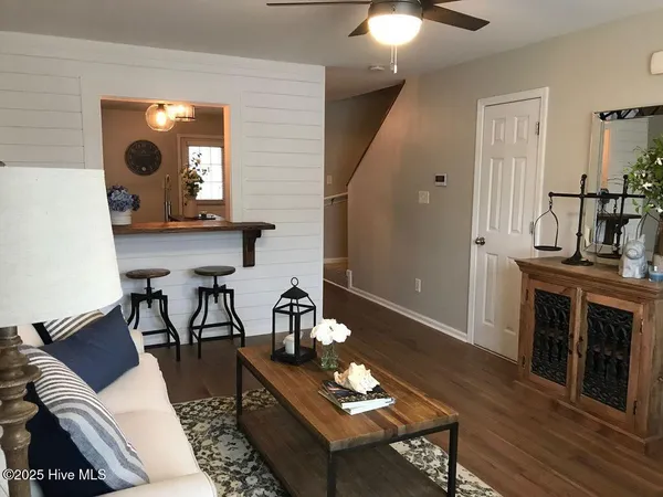 $1,350 | 409 Caldwell Loop, Jacksonville, NC 28546