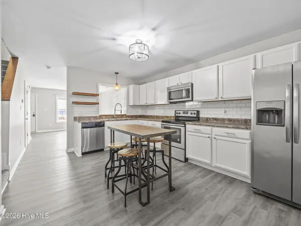 $1,350 | 409 Caldwell Loop, Jacksonville, NC 28546