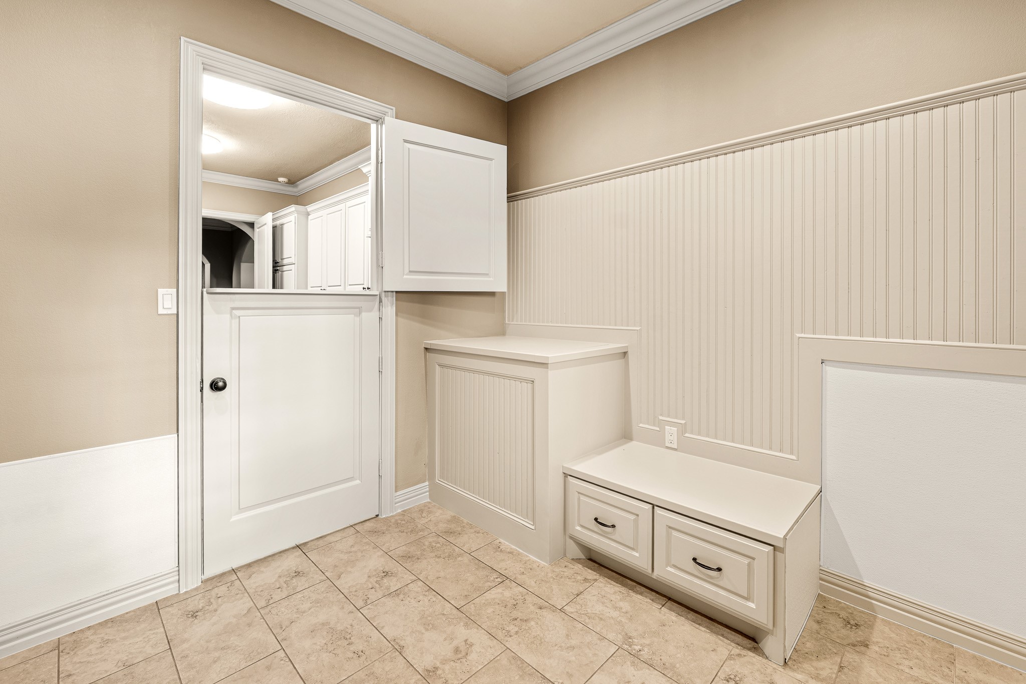 28002 Whispering Maple Way Spring, TX 77386 - Photo 39 of 44 a view of utility room