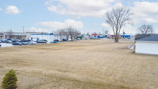 $150,000 | 1367 Midway Road, Menasha, WI 54952