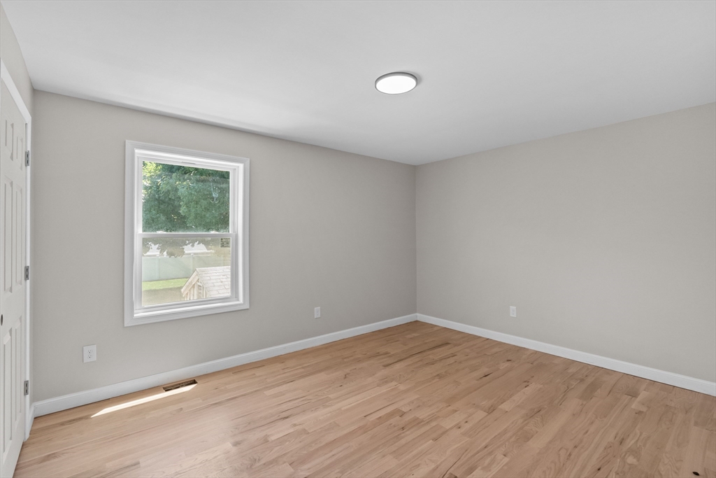 37 Murray Street Providence, RI 02909 - Photo 22 of 35