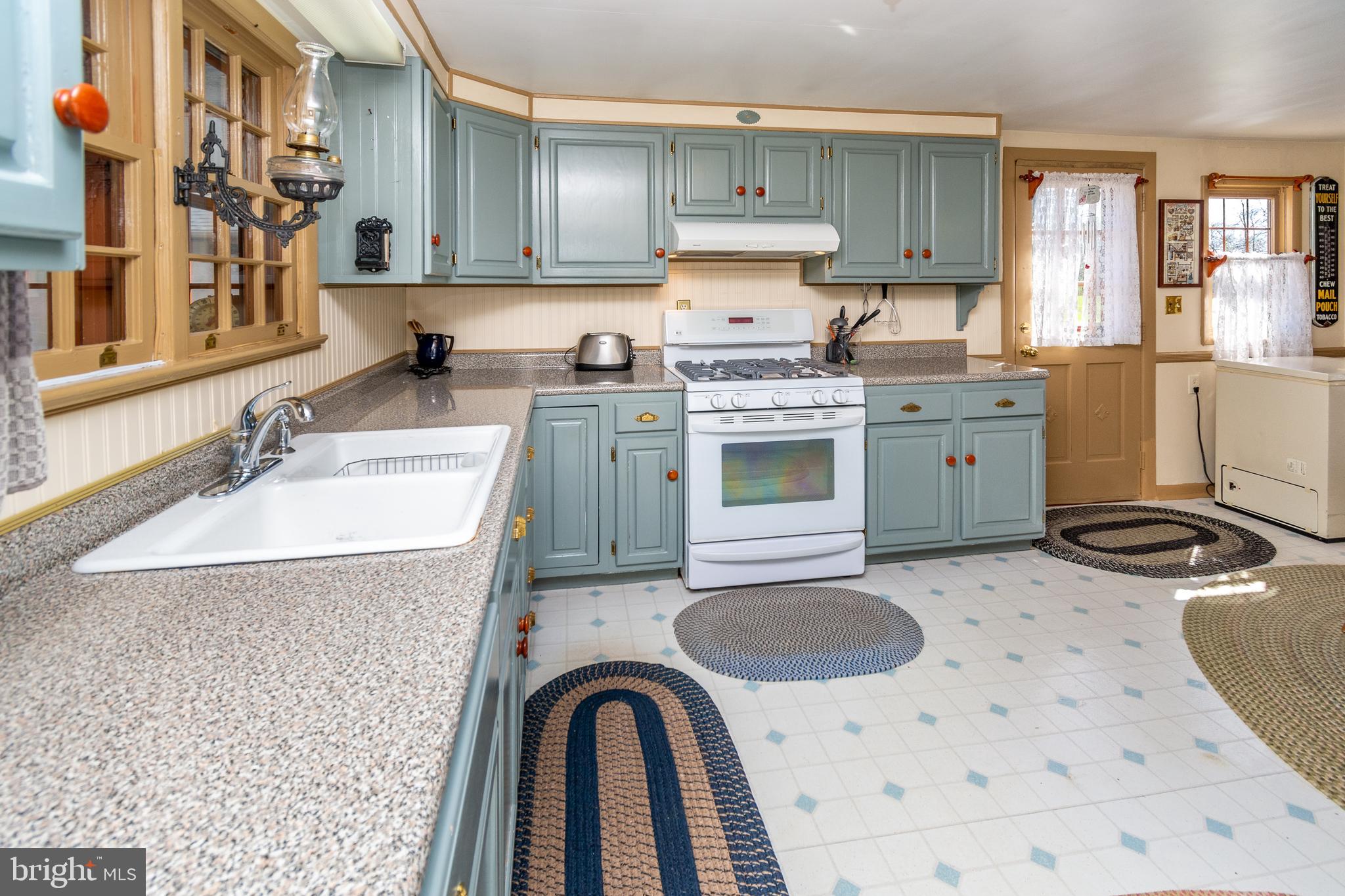 68 Pennington - Hopewell Road Pennington, NJ 08534 - Photo 12 of 42
