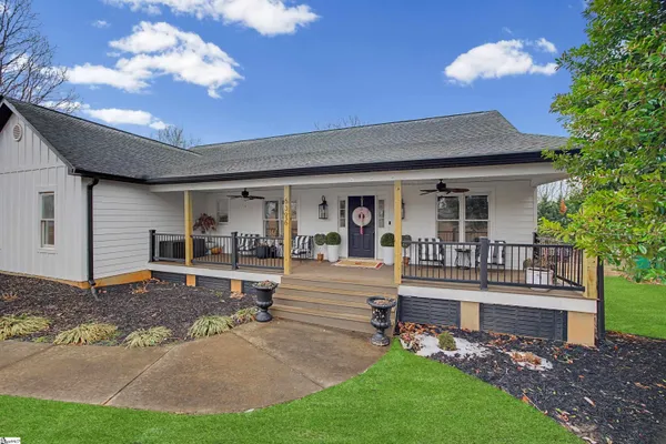 $760,000 | 6396 Crosswinds Drive, Clover, SC 29710