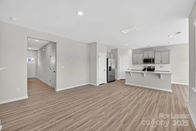 $2,200 | 12129 Lady Bell Drive, Charlotte, NC 28278