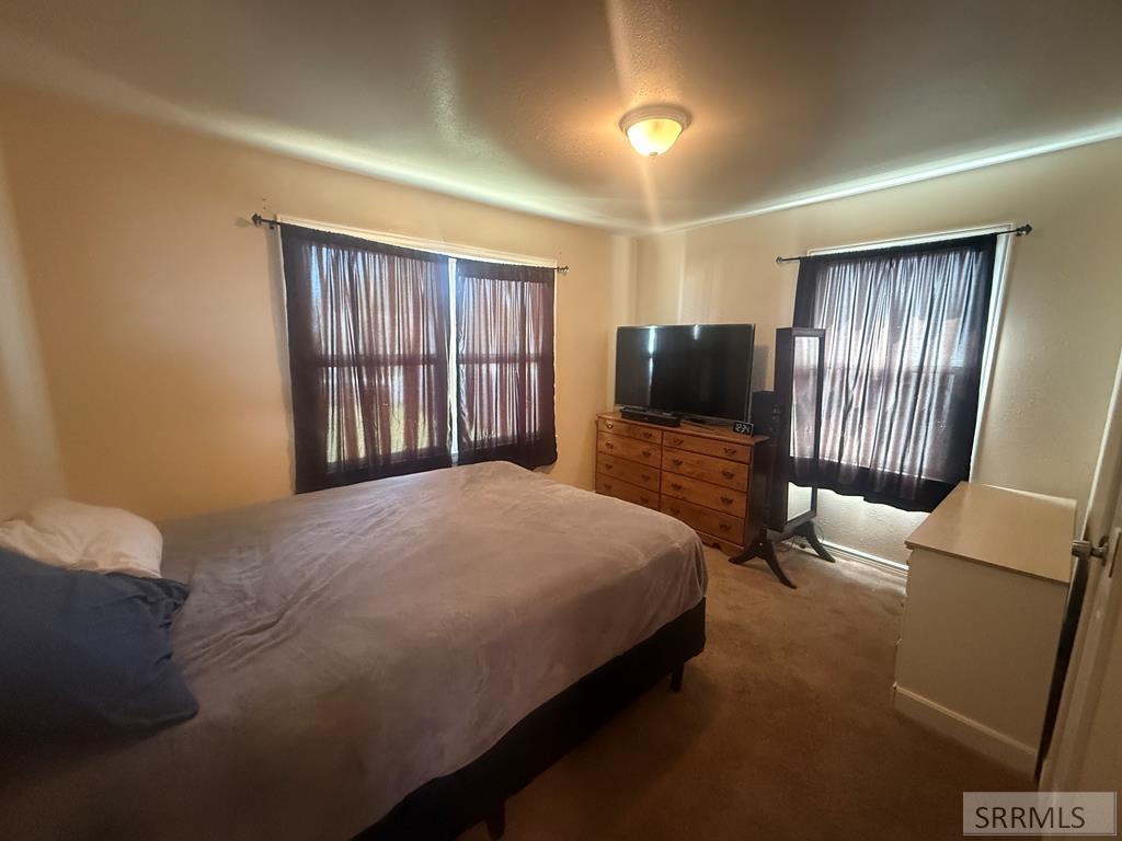 923 Howard Avenue Pocatello, ID 83201 - Photo 11 of 18