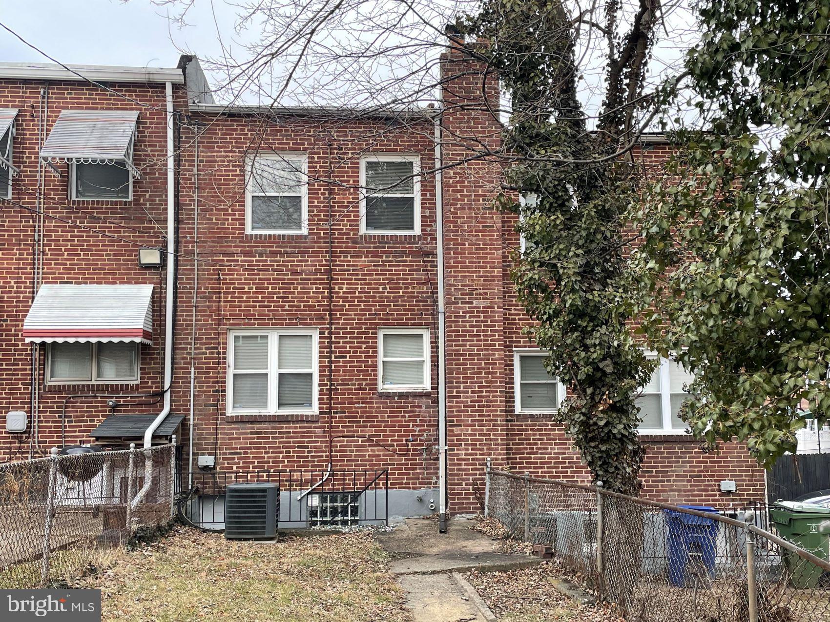 4103 Colborne Road Baltimore, MD 21229 - Photo 24 of 28 Rear