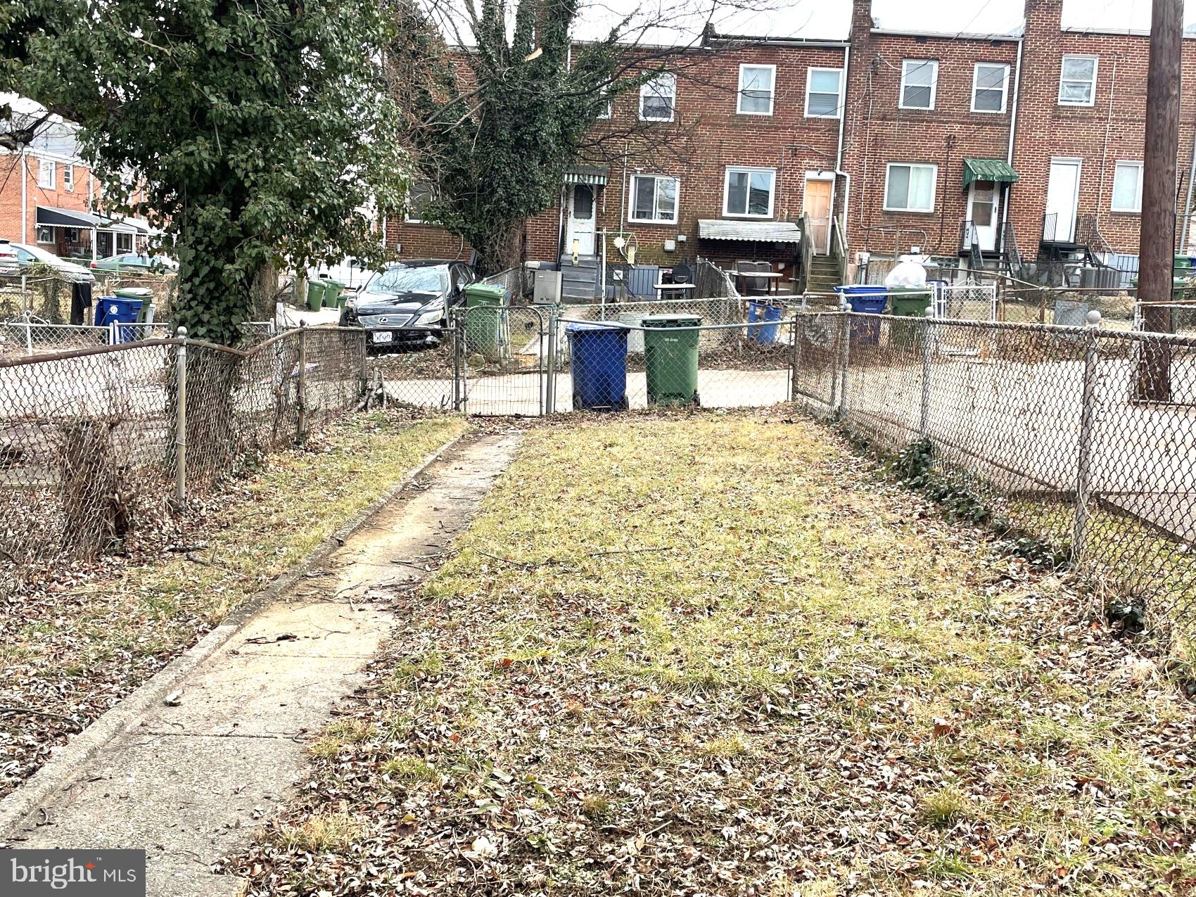 4103 Colborne Road Baltimore, MD 21229 - Photo 26 of 28 Backyard