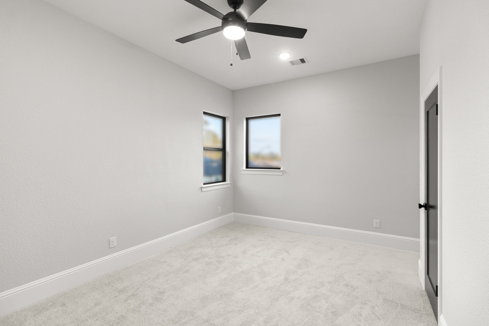 164 Shoveler Duck Way Magnolia, TX 77354 - Photo 24 of 33 Secondary Bedroom2