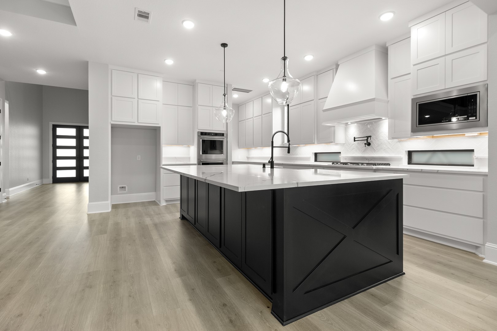 164 Shoveler Duck Way Magnolia, TX 77354 - Photo 8 of 33 Kitchen