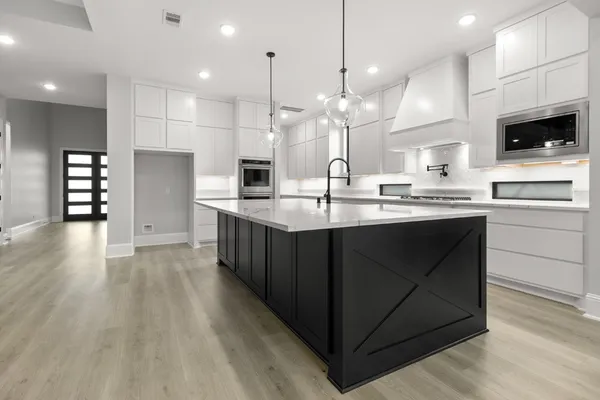 $949,990 | 164 Shoveler Duck Way, Magnolia, TX 77354