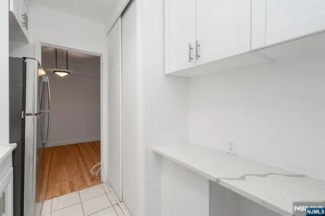 $225,000 | 3051 Edwin Avenue, Unit 1B, Fort Lee, NJ 07024