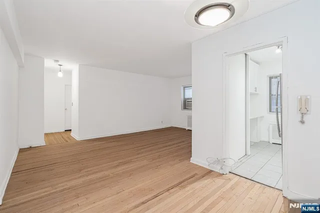 $225,000 | 3051 Edwin Avenue, Unit 1B, Fort Lee, NJ 07024