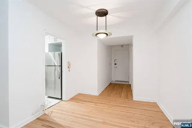 $225,000 | 3051 Edwin Avenue, Unit 1B, Fort Lee, NJ 07024