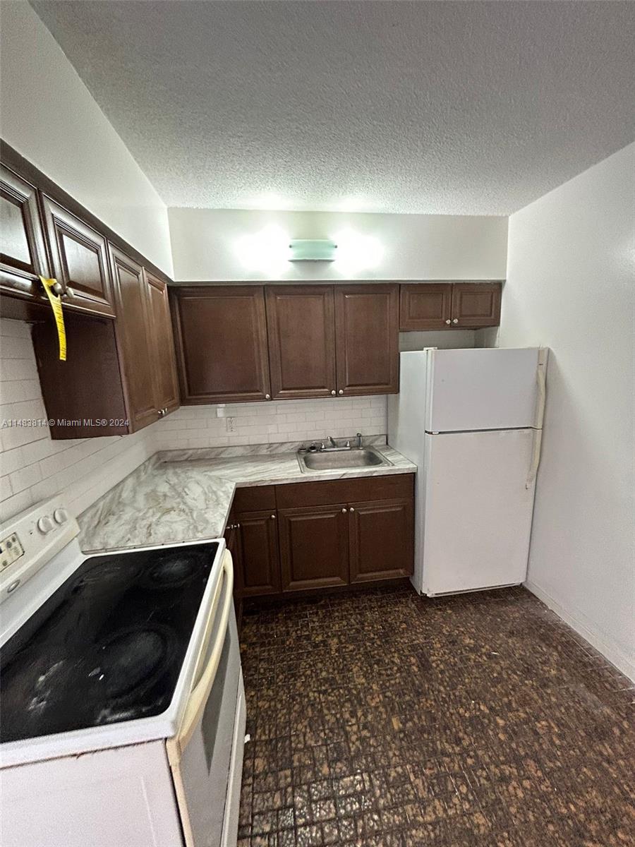 519 Northeast 83rd St Unit 51912