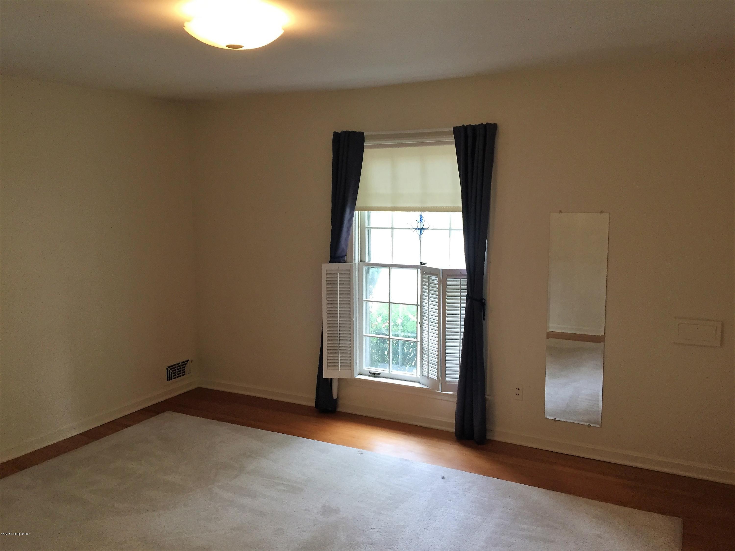 3506 Lexington Road Louisville, KY 40207 - Photo 15 of 27 14
