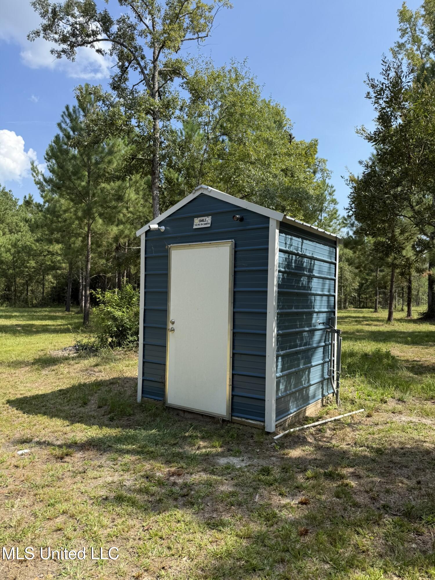 400 B New Hope Road Wiggins, MS 39577 - Photo 11 of 19 Well house