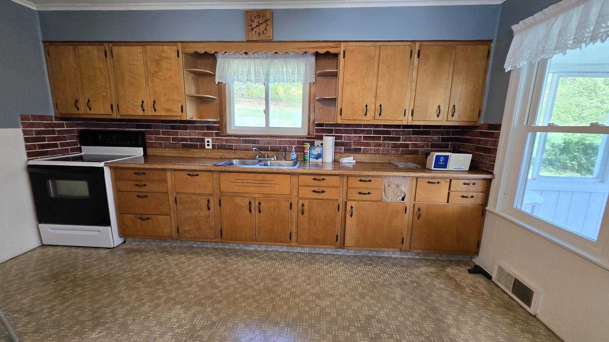 352 Swain Road Rumford, ME 04276 - Photo 4 of 32 4