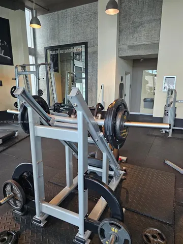 $464,700 | 690 Southwest 1st Court, Unit 2515, Miami, FL 33130