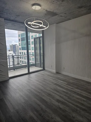 $464,700 | 690 Southwest 1st Court, Unit 2515, Miami, FL 33130