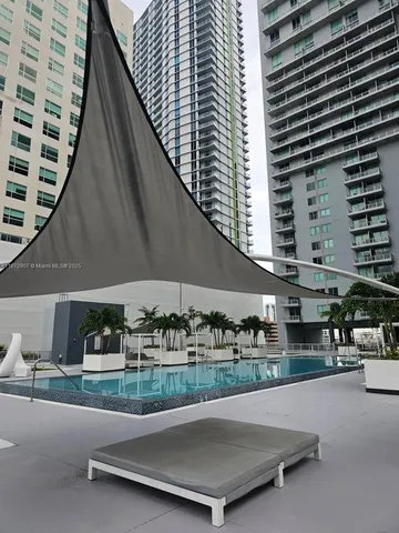 $464,700 | 690 Southwest 1st Court, Unit 2515, Miami, FL 33130