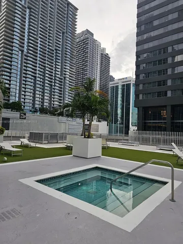 $464,700 | 690 Southwest 1st Court, Unit 2515, Miami, FL 33130