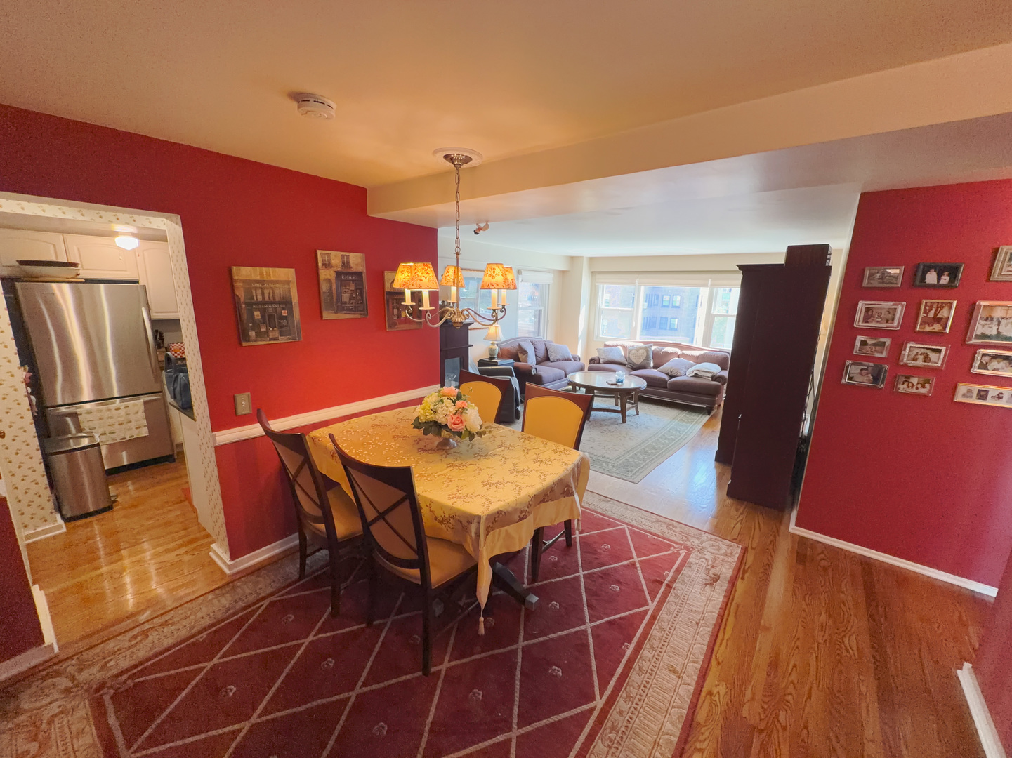 2909 North Sheridan Road, Unit 602 Chicago, IL 60657 - Photo 4 of 22 Gallery Image 4