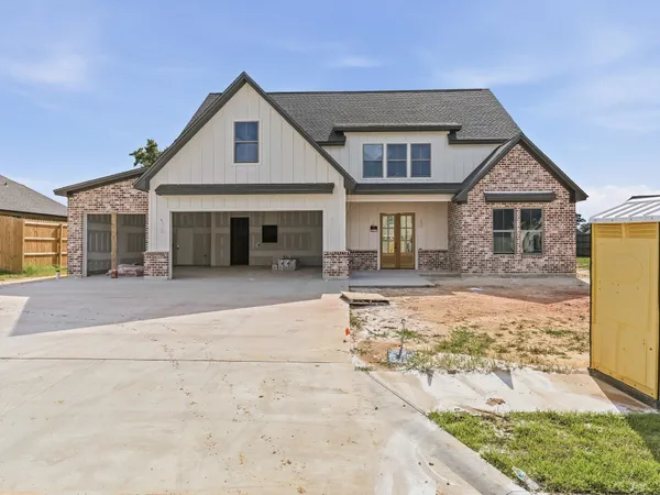 $547,500 | 1240 Natashas Way, Lumberton, TX 77657