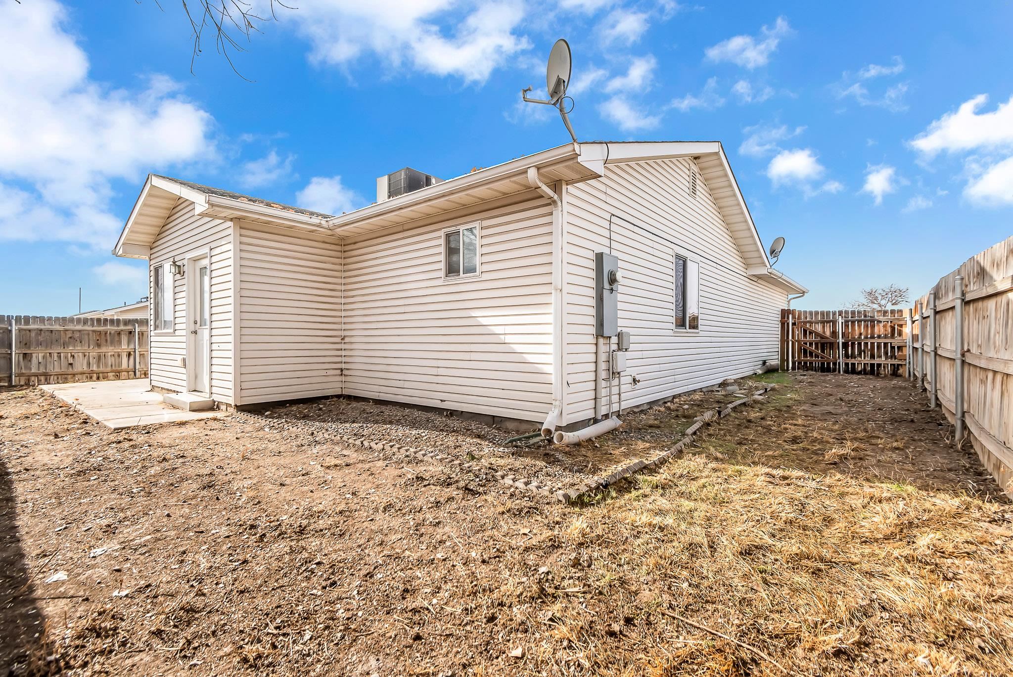 476 Ridge Lane Grand Junction, CO 81504 - Photo 21 of 22 a view of a backyard